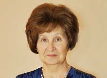 Лоскутова Галина Николаевна - зав. струнно - народным отделением, преподаватель по классу скрипки